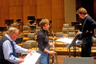 William Kraft, Carolyn Hove and Esa-Pekka Salonen rehearse English Horn Concerto by William Kraft