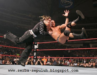 foto-menarik.blogspot.com - 10 Smackdown Finishing Combo Terpopuler