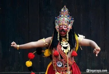 figur Prabu Kelono di kesenian Reog Ponorogo