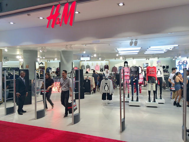 H&M Centrio Ayala Mall Opening on October 27, 2016