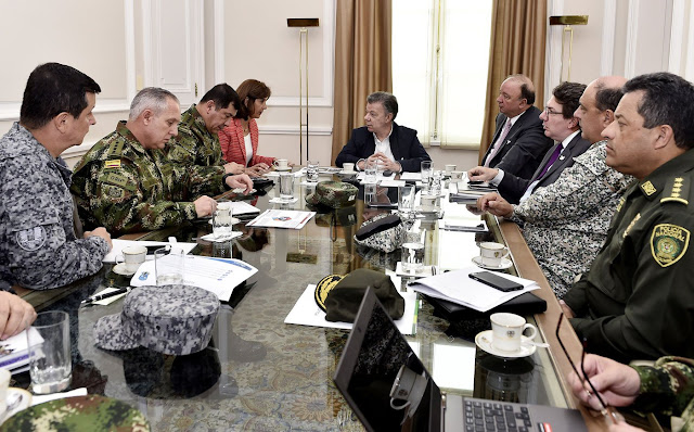 Ministro de Defensa colombiano pide a Venezuela explicaciones por incursión.
