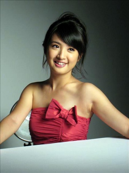 Ariel Lin - Wallpaper Image