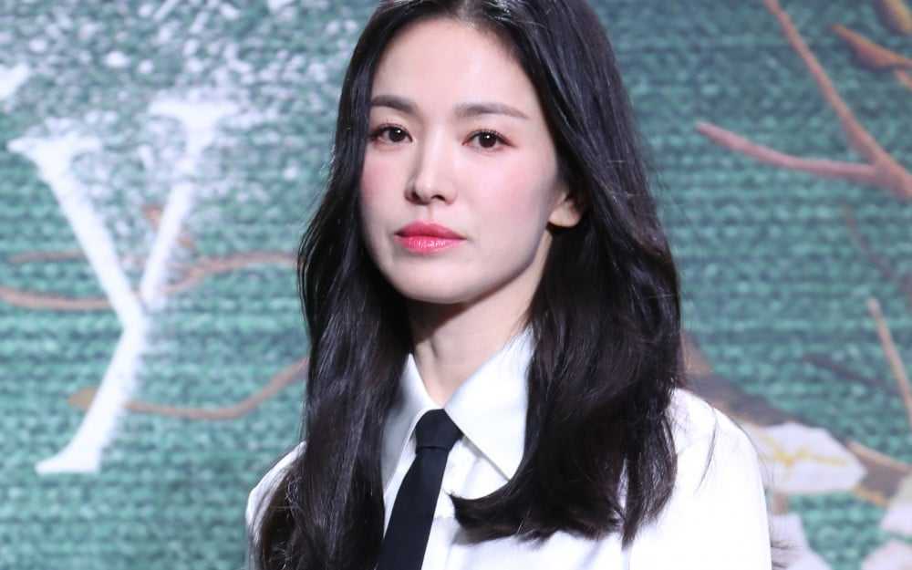 La belleza y elegancia de Song Hye Kyo genera expectación para su nuevo drama, pero también desatan debate sobre su envejecimiento