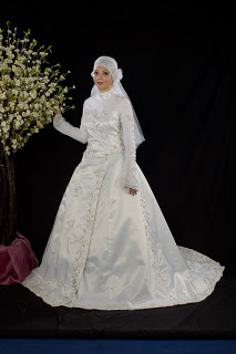 اروع صور فساتين زفاف للمحجبات2013