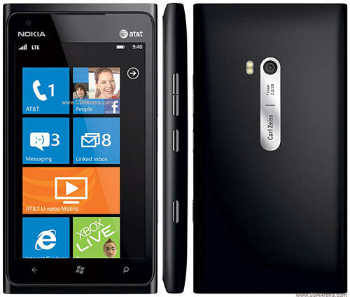 Nokia Lumia 900, Lumia 900