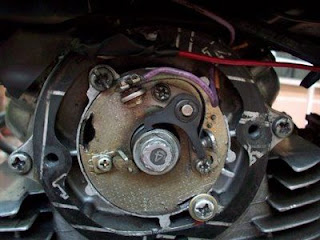 Tune Up / Service Sepeda Motor: Menyetel Celah Platina