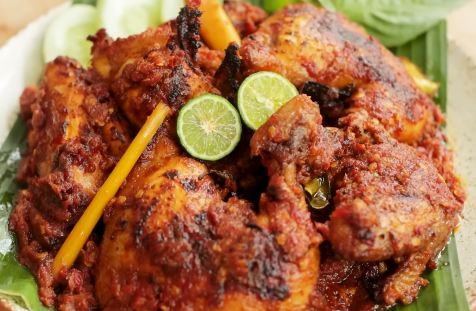 Resep Ayam Bakar Bumbu Rujak, Menggoda Lidah dengan Kombinasi Rasa yang  Mengagumkan - Resep Masakan