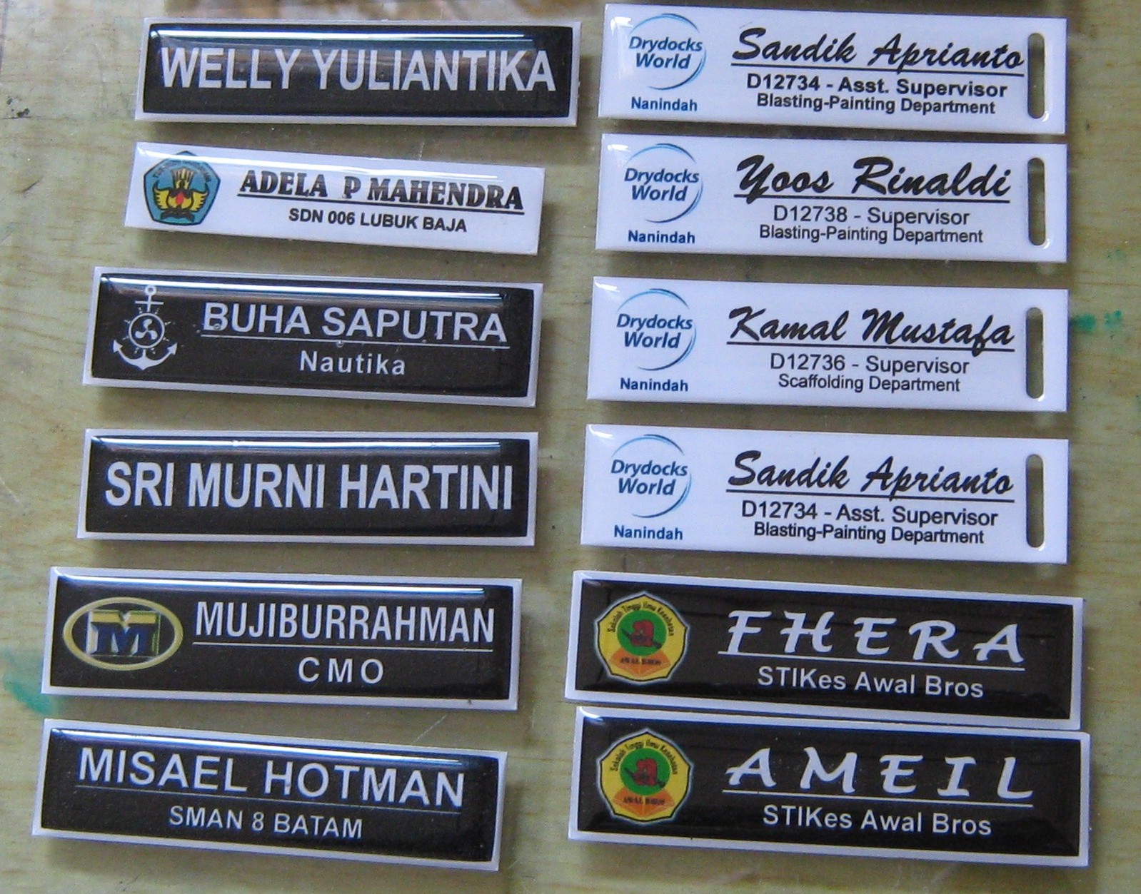 ABADI Printing: Name tag (papan nama dada)