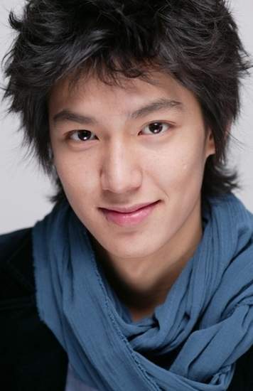 Foto Lee Min Ho Terbaru