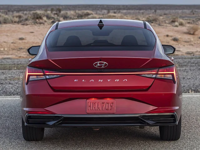 Novo Hyundai Elantra 2021