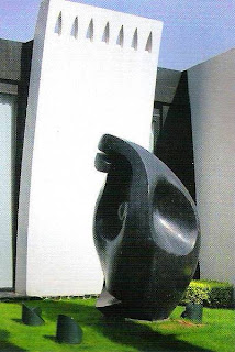 Escultura en jardin