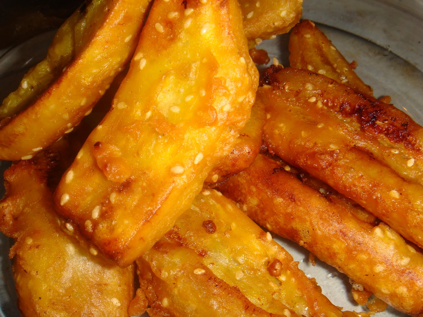 JINTAN MANIS: PISANG GORENG BERBIJAN