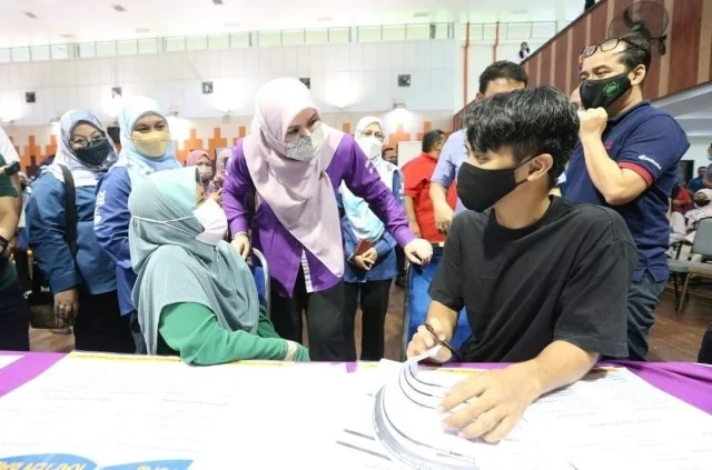 Karnival wanita