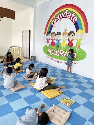 komunitas read aloud solo raya bunda baca kota solo sara neyrhiza