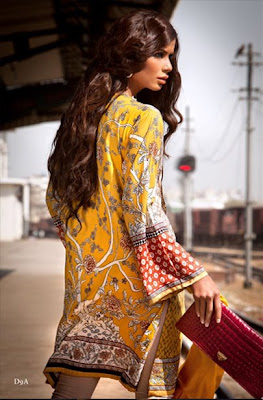 Sana Safinaz Summer Lawn Collection 2012,lawn designs,sana safinaz latest collection,spring 2012 colors,summer clothing for women,latest summer styles,summer wear for women,sana safinaz new collection,sana safinaz lawn collection,pakistani designer sana safinaz,sana safinaz 2012 collection,sana and safinaz lawn,pakistani women clothes