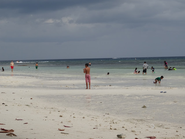 Dumaluan beach pangalo bohol philippines