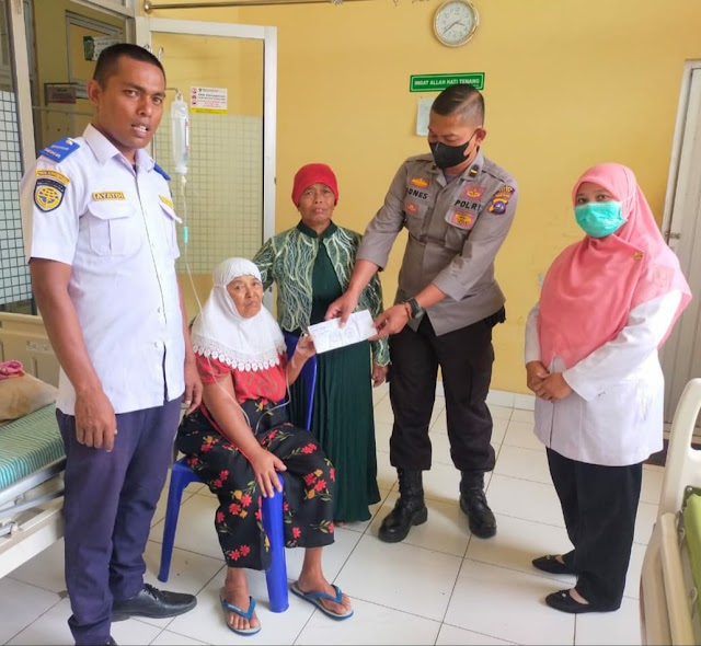 UPZ Polres Solok Bantu Biaya Pengobatan Warga Nagari Talang