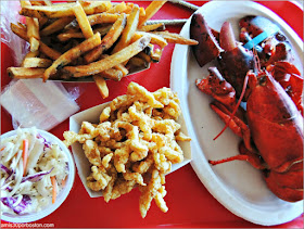 Lobster Shacks en Massachusetts: Bandeja de Marisco The Lobster Pool Restaurant