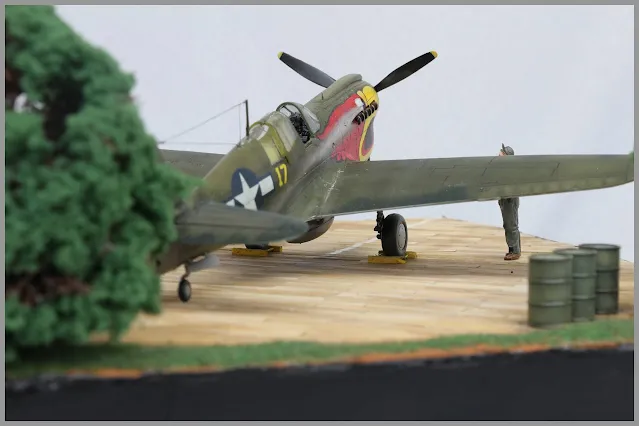 Diorama P-40N Warhawk
