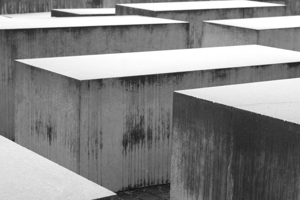 Memorial to the Murdered Jews of Europe in Berlin - travel & lifestyle blog