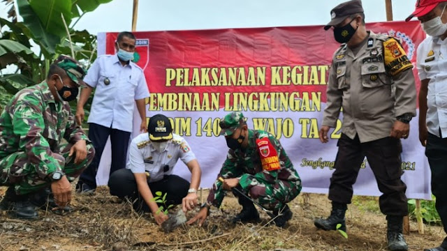 Bersama TNI-Polri, Bupati Wajo Kampanyekan Penanaman Sejuta Pohon