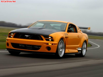 2004 Ford Mustang GTR 40th Anniversary Concept