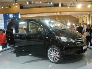 New Honda Freed Black Bodykit