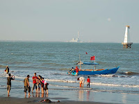 Pantai Teluk Penyu Cilacap