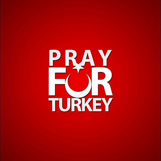 Kumpulan Gambar #PrayForTurkey 28 Juni 2016