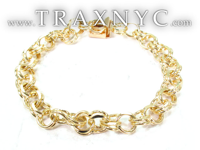 Charm Bracelet Gold2
