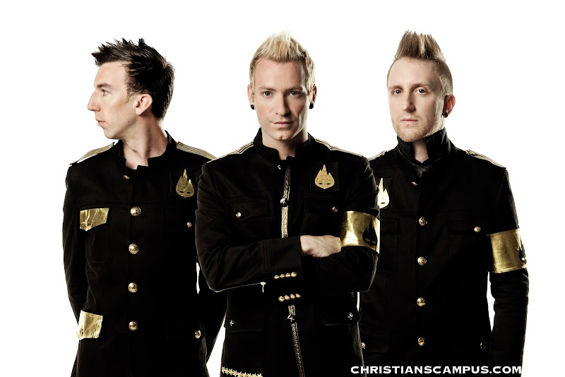 Thousand Foot Krutch - Live at the Masquerade 2011 Band members ultra hq wallpaper download