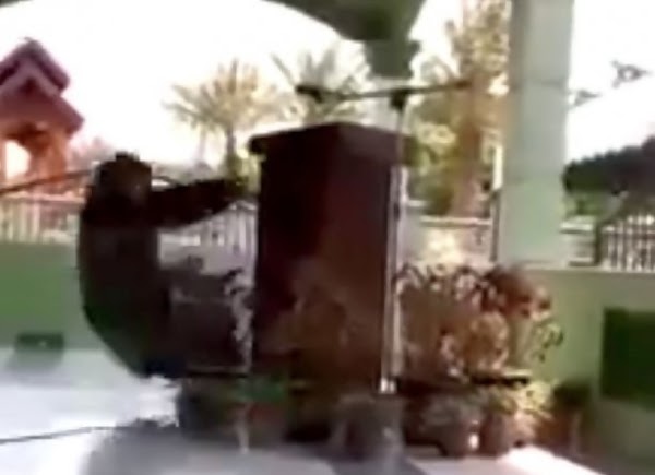 Innalillah,, Tertangkap Kamera, Ustadzah Meninggal Saat Bacakan Surat Yasin