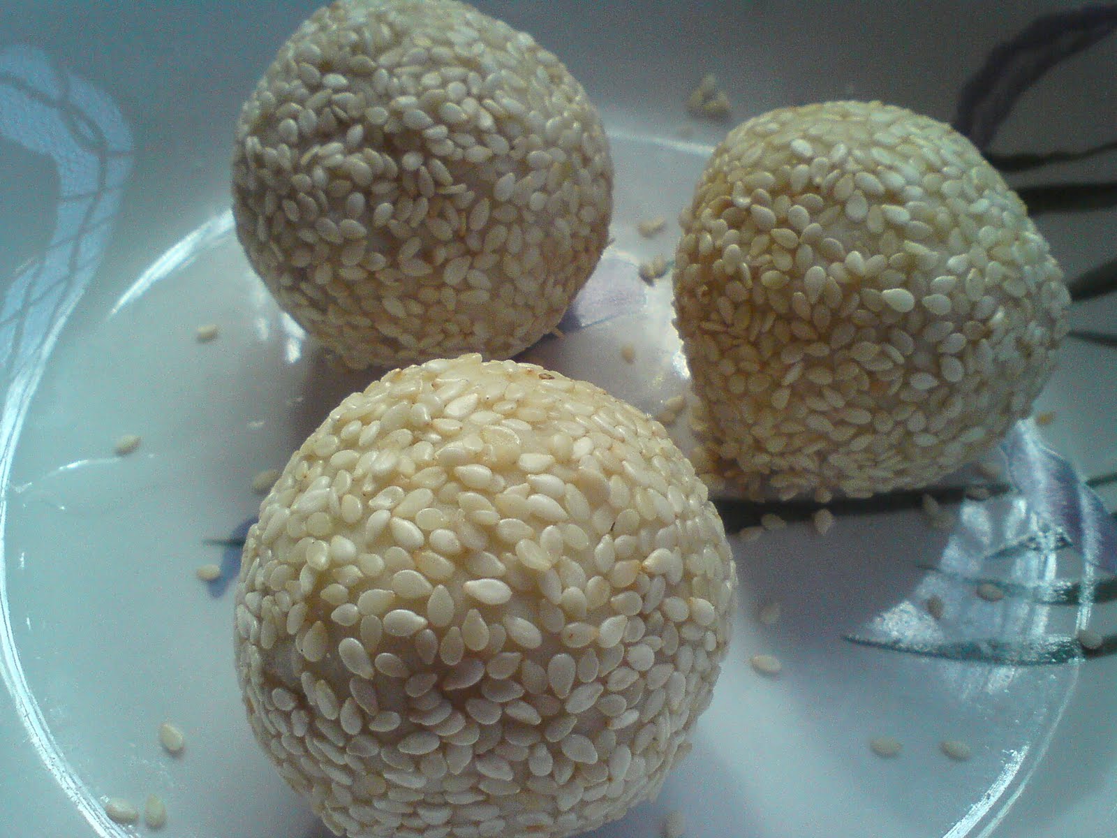 Taste Buds: Kuih Bom.