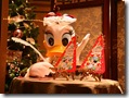 Christmas at Disney_ Donald Duck 1024x768  desktop widescreen wallpaper