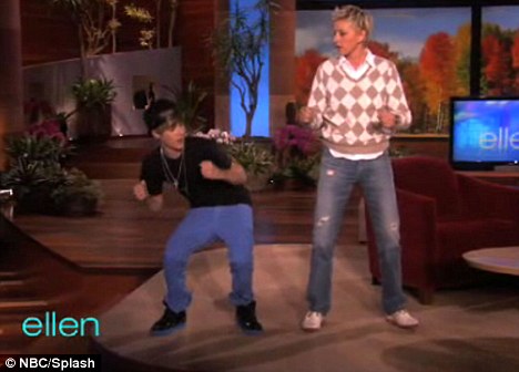 Justin Bieber Dougie Dance. justin bieber dougie dance