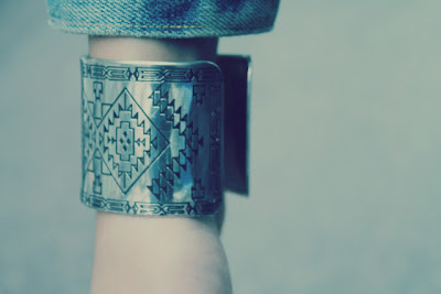 band design bracelet