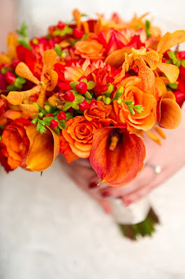 Lush Orange Accents for Fall Weddings