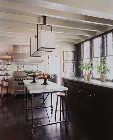 black kitchen farmhouse modern