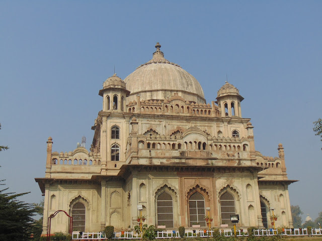 nawab ka makbara