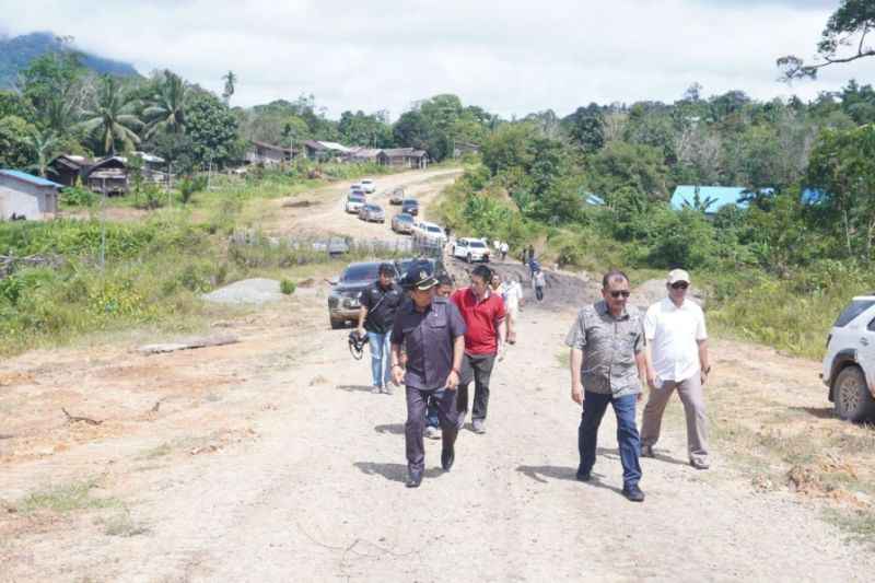 Sebesar Rp1,2 Triliun Pemerintah Pusat Bangun Jalan di Perbatasan Kalbar