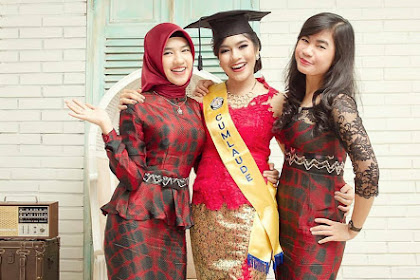 Paling Keren Model Baju Sasirangan Terbaru Wanita