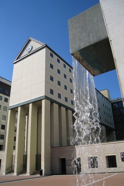 Centro Direzionale e commerciale Fontivegge a Perugia | Aldo Rossi | 1988