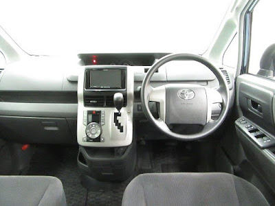 2008 Toyota Voxy X L Edition - Autorec Enterprise, Ltd.