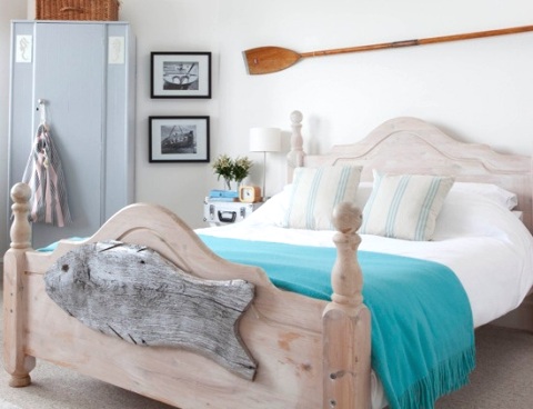 Rustic Coastal Bedroom Ideas