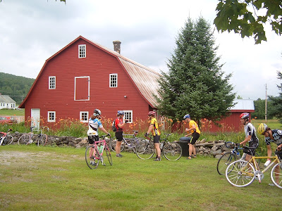 photo of the barn at Sugarmill Farm in Barton by Rachel Senechal