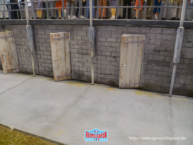 Circuit Reims-Gueux, Pits, wooden Doors, Flagg posts, Teams, Visitors