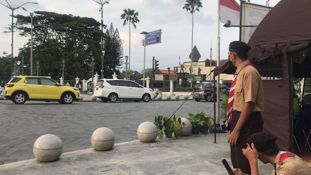 Arus Mudik di Titik Nol Kilometer Kota Yogyakarta, 29 April 2022