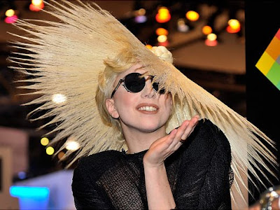 Most Outrageous Celebrity Hats Seen On www.coolpicturegallery.us