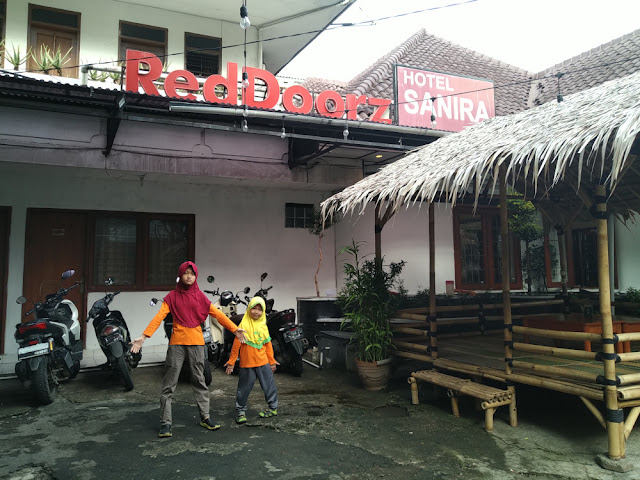 Kamar Model Lawas Hotel Sanira Bandung