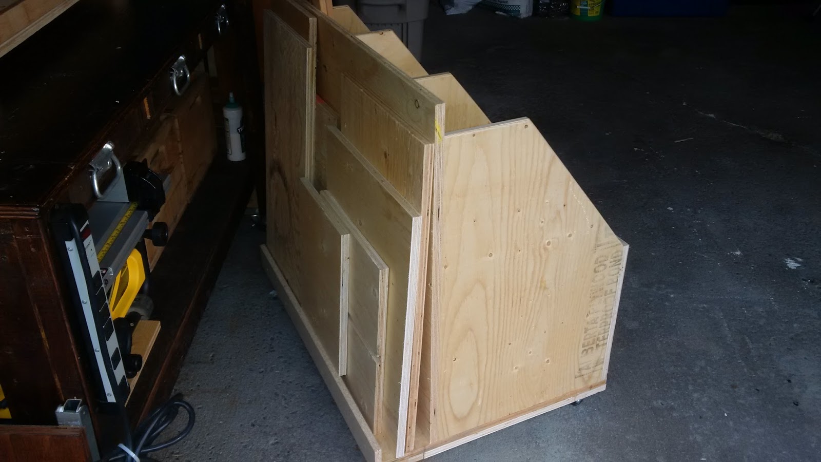 Home Reno/Woodworking Projects: Rolling Lumber Storage Cart